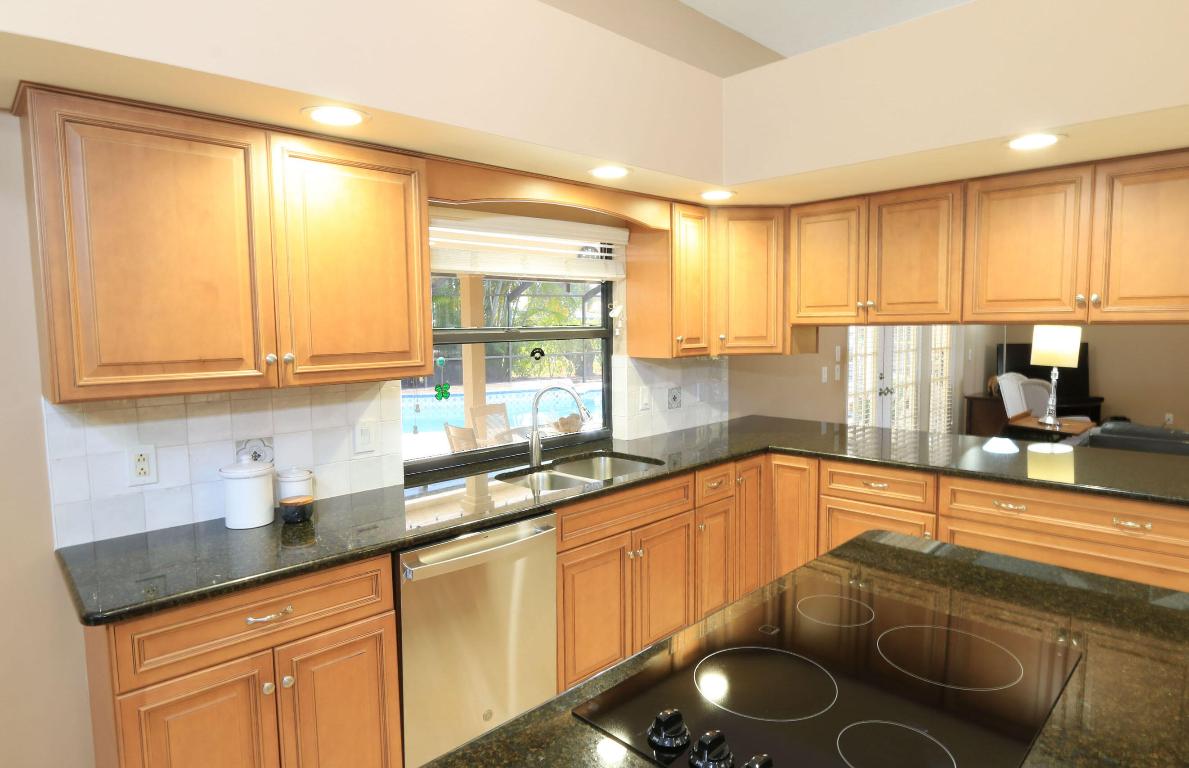 COUNTRY CLUB ESTATES PARCEL 8 PHASE 1 - Residential