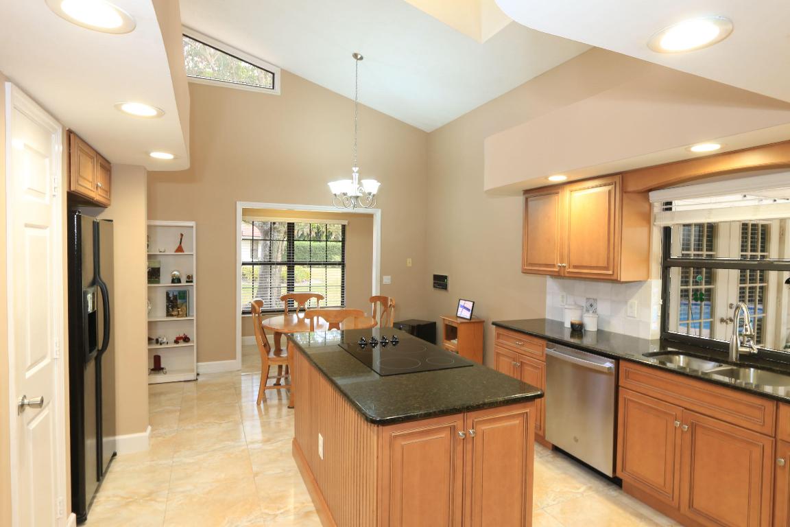 COUNTRY CLUB ESTATES PARCEL 8 PHASE 1 - Residential