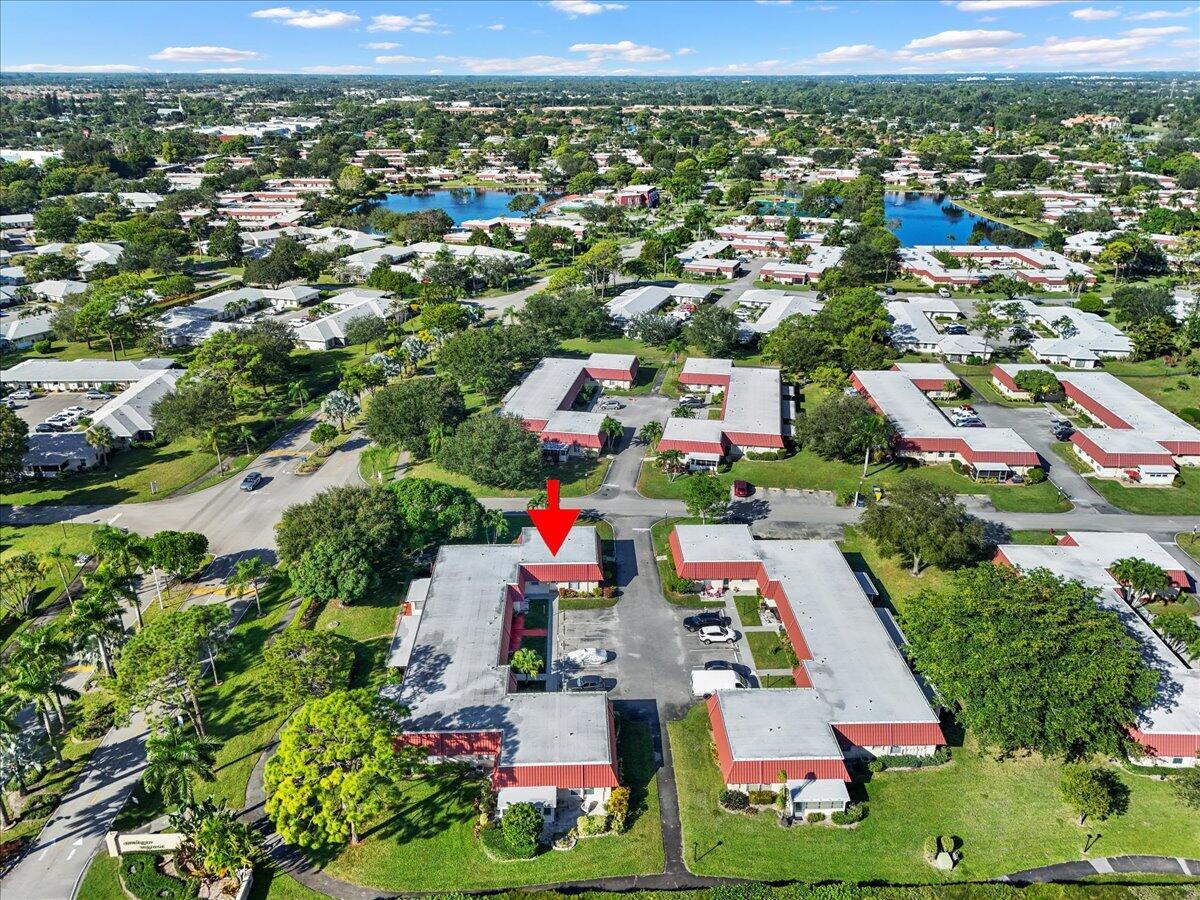 COVERED BRIDGE CONDO - Residential