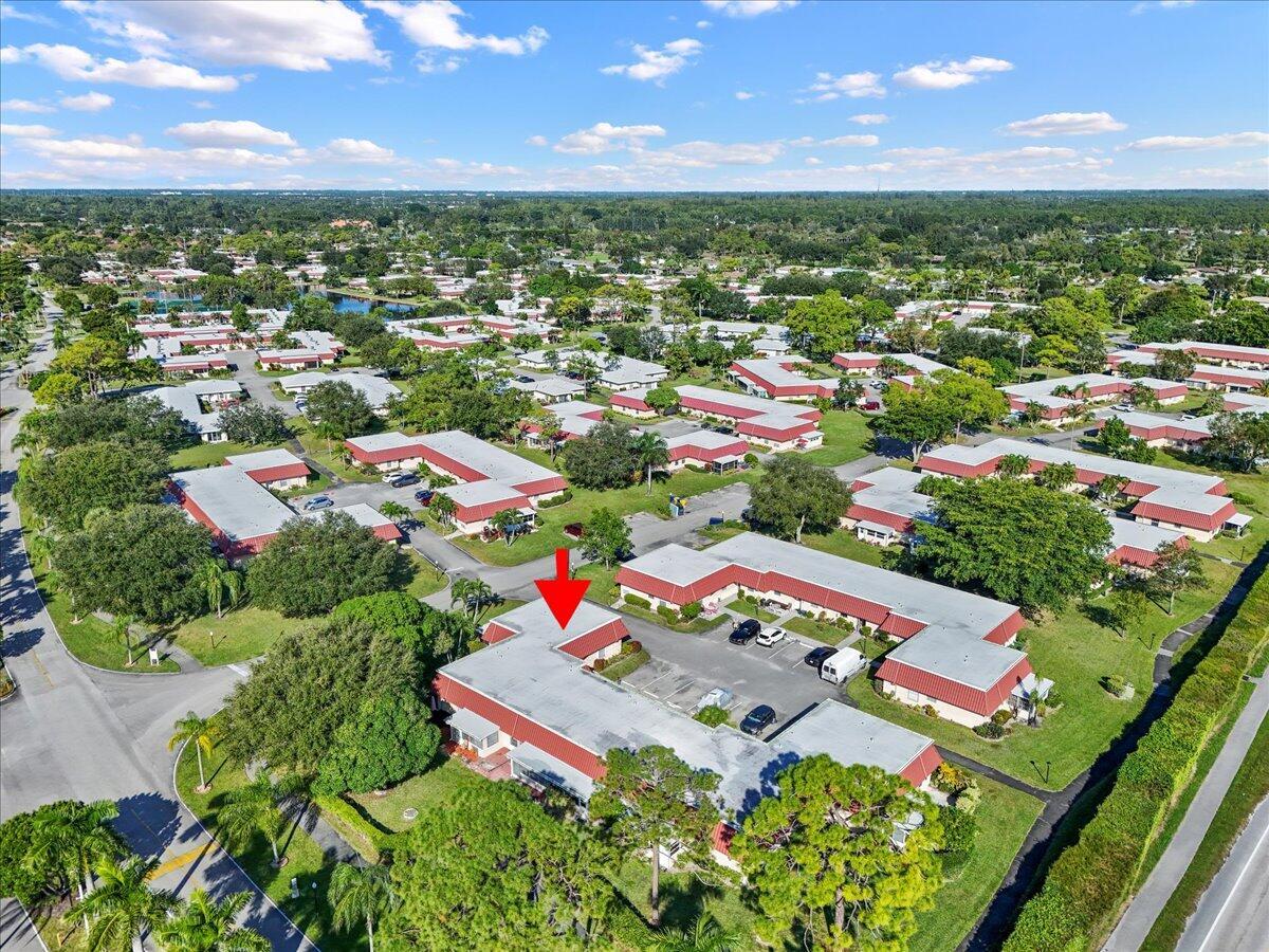 COVERED BRIDGE CONDO - Residential