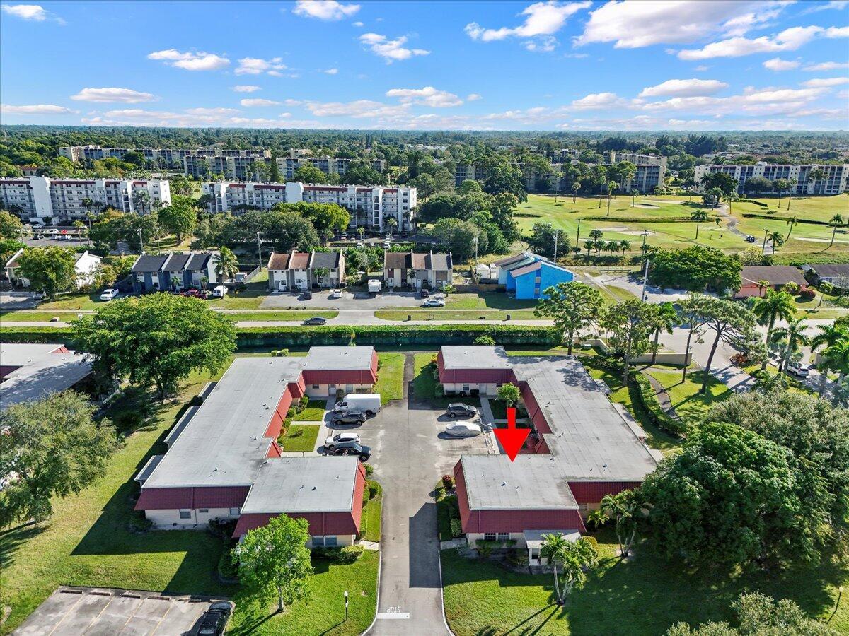 COVERED BRIDGE CONDO - Residential