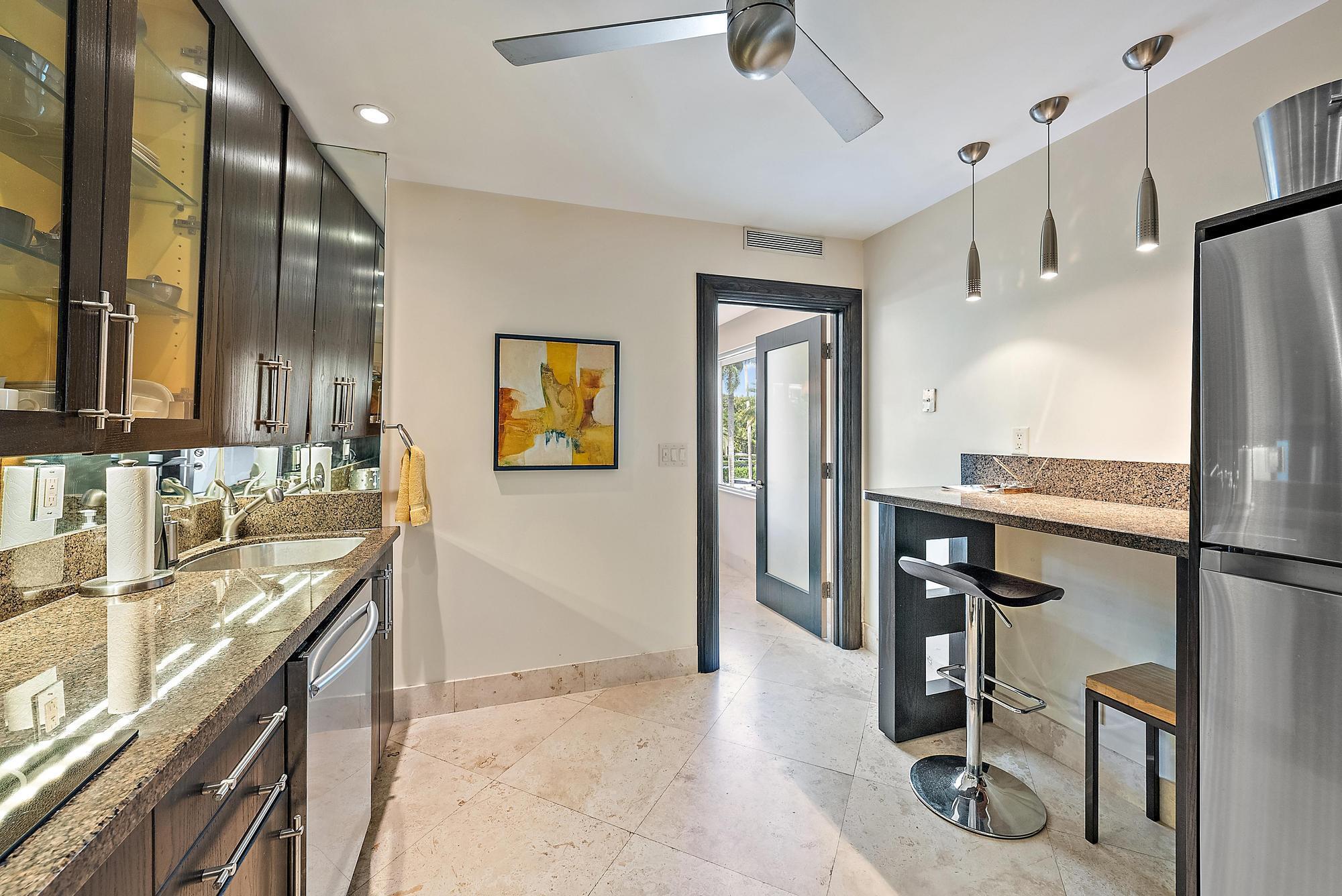 PALM BEACH TOWERS CONDO - Residential