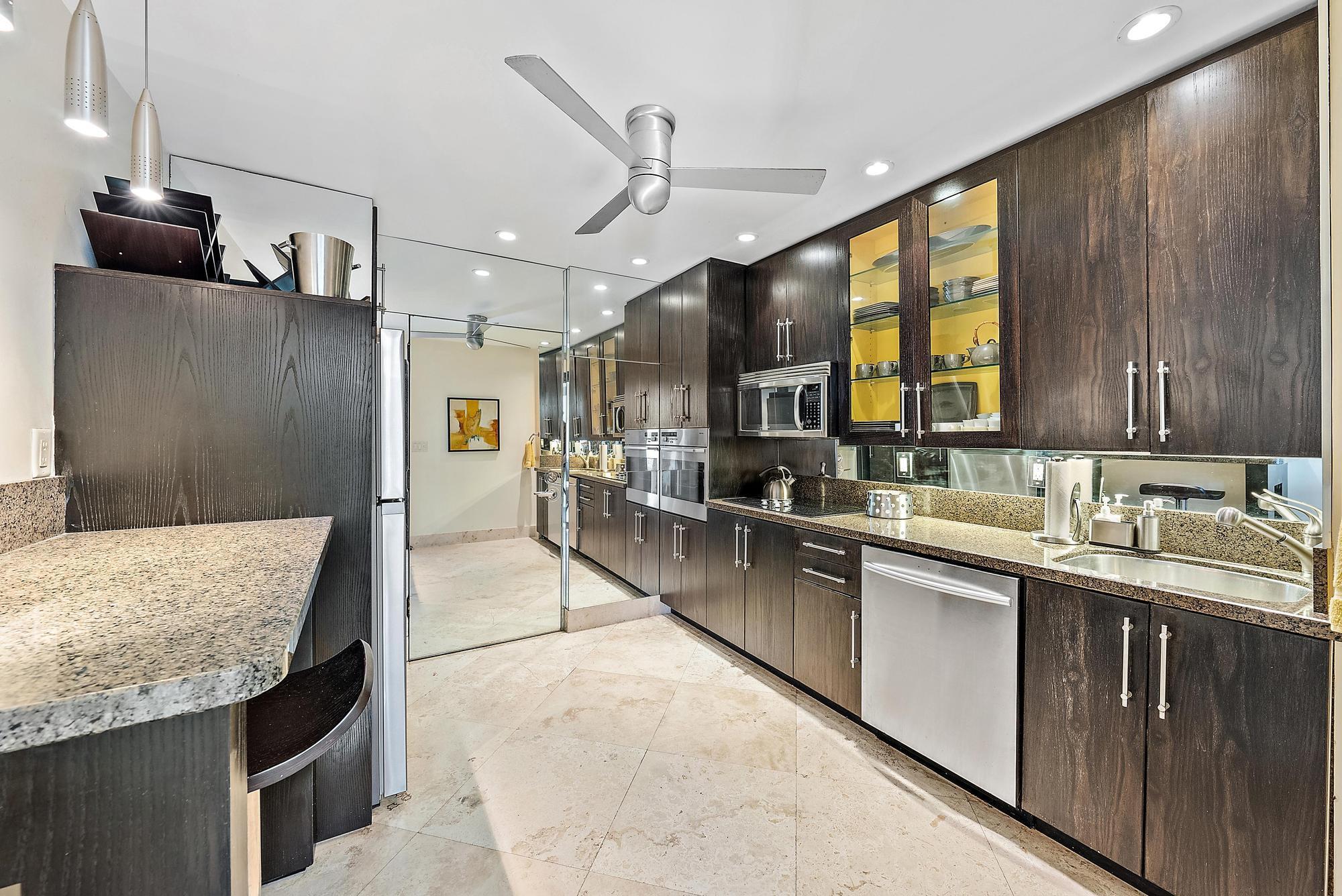 PALM BEACH TOWERS CONDO - Residential