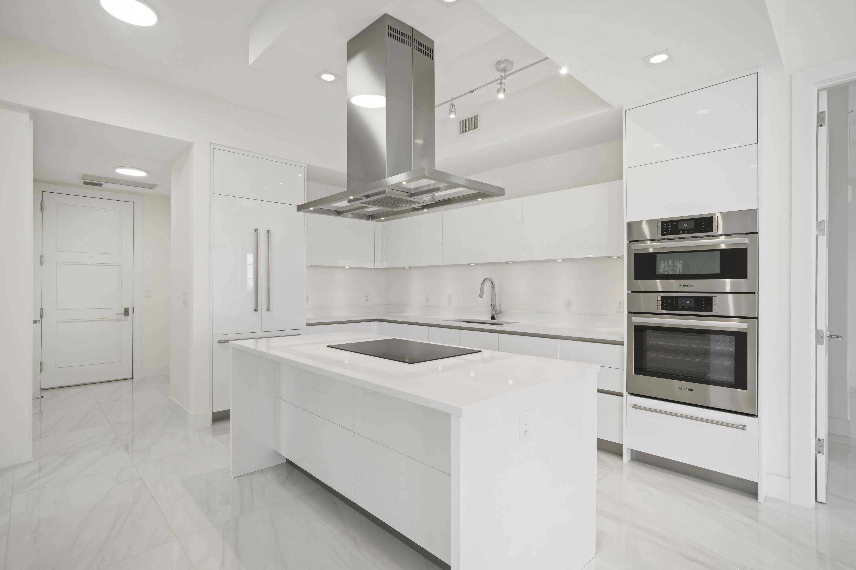 TOWER 155 CONDO - Residential