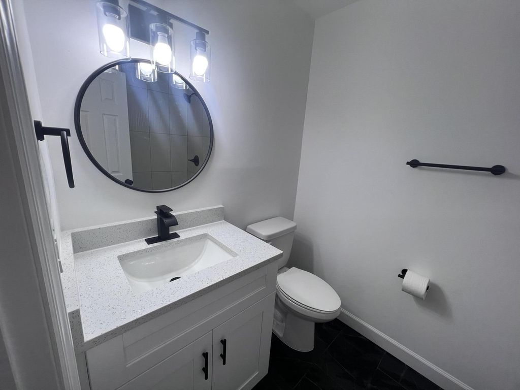 Photo of 18 NE Avenue I, Belle Glade, FL 33430 (MLS # R10928409)