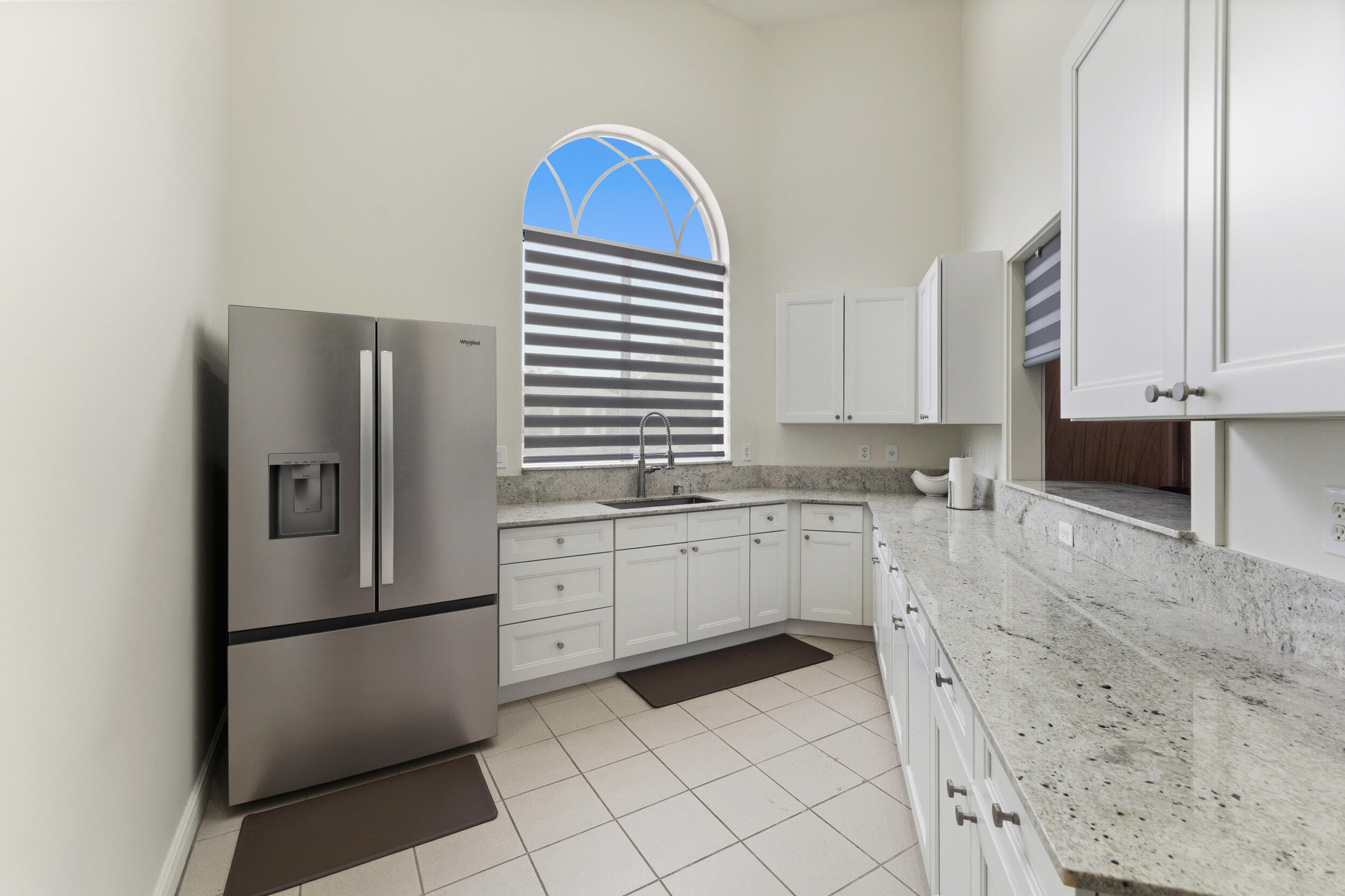 Ponte Vecchio West - Residential