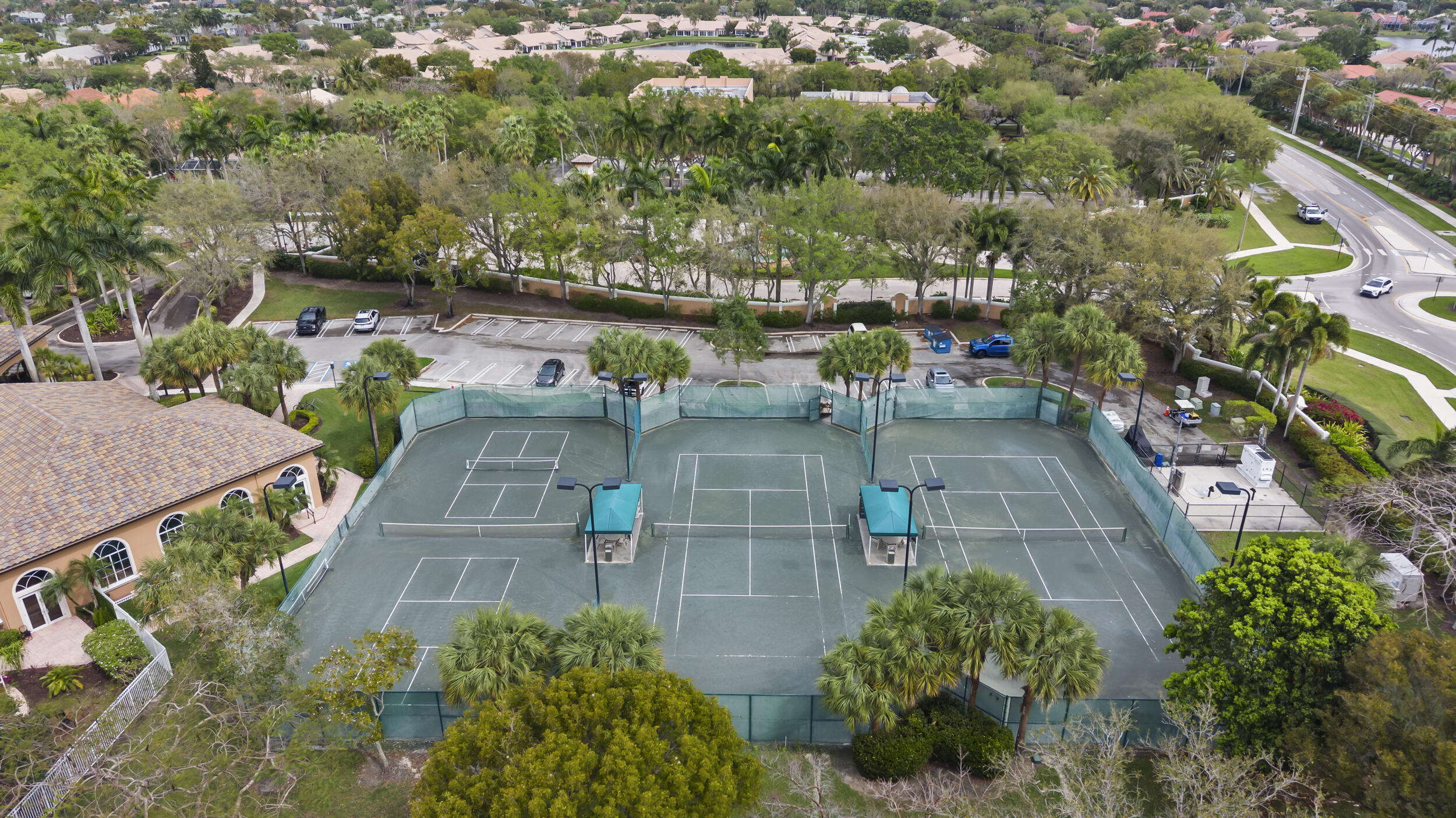 Ponte Vecchio West - Residential