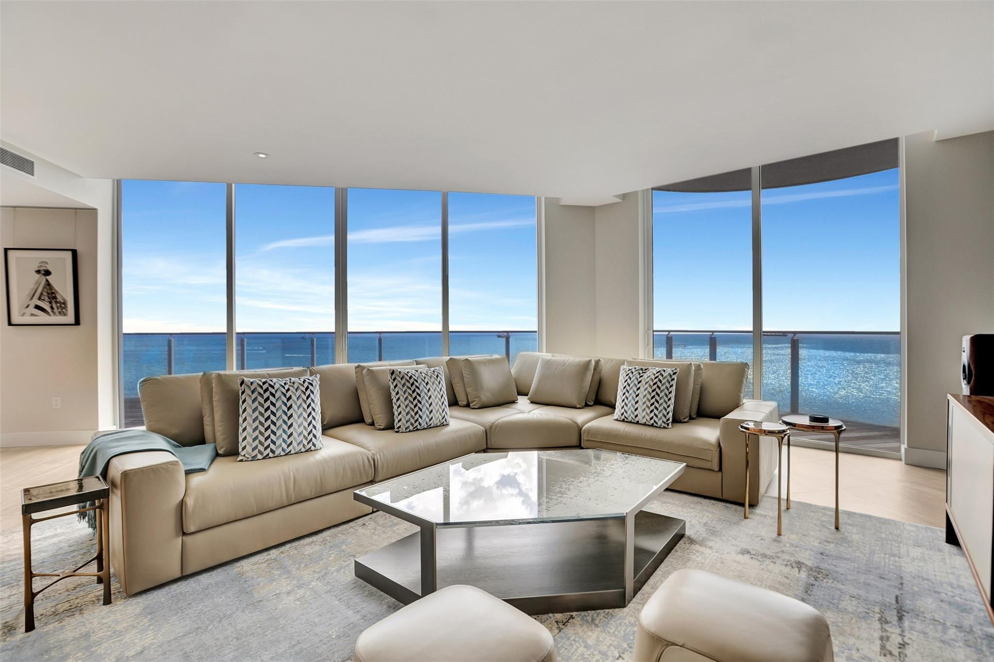 525 N Fort Lauderdale Beacdh Blvd 1501, Fort Lauderdale, FL, 33304/$45,000 2 525 N Fort Lauderdale Beacdh Blvd 1501