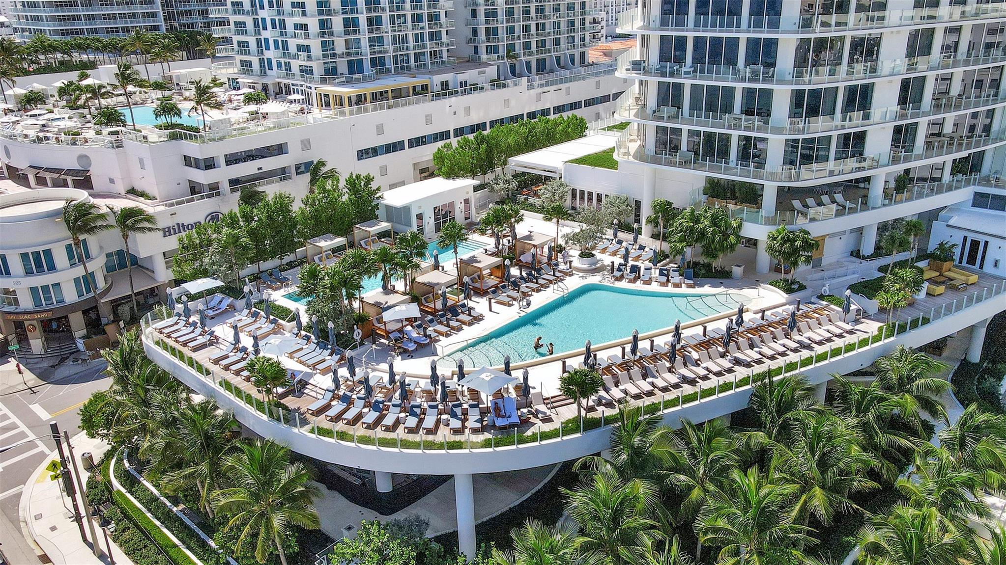 Four Seasons - Residential Lease