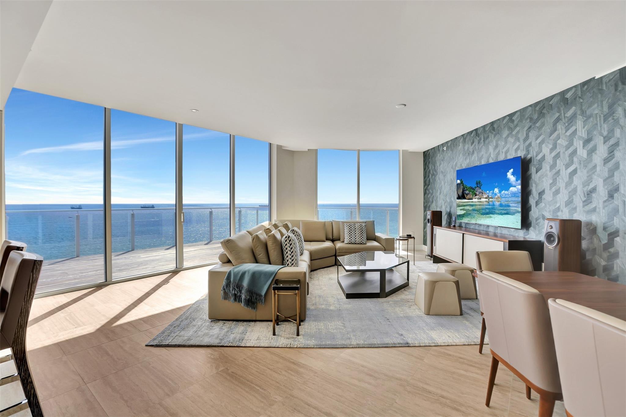 Four Seasons - Residential Lease