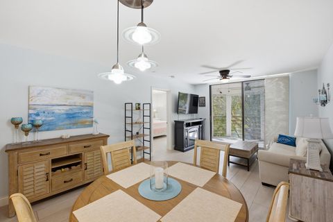 Tiny photo for 3138 Via Poinciana #306, Lake Worth, FL 33467 (MLS # B26017850)