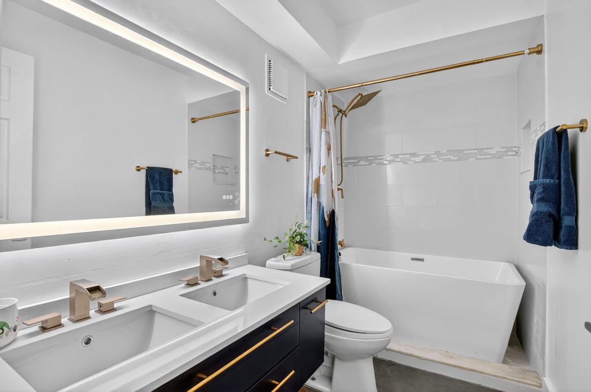 WILDWOOD OF DEER CREEK - Residential Lease