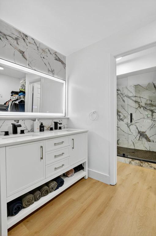 WILDWOOD OF DEER CREEK - Residential Lease