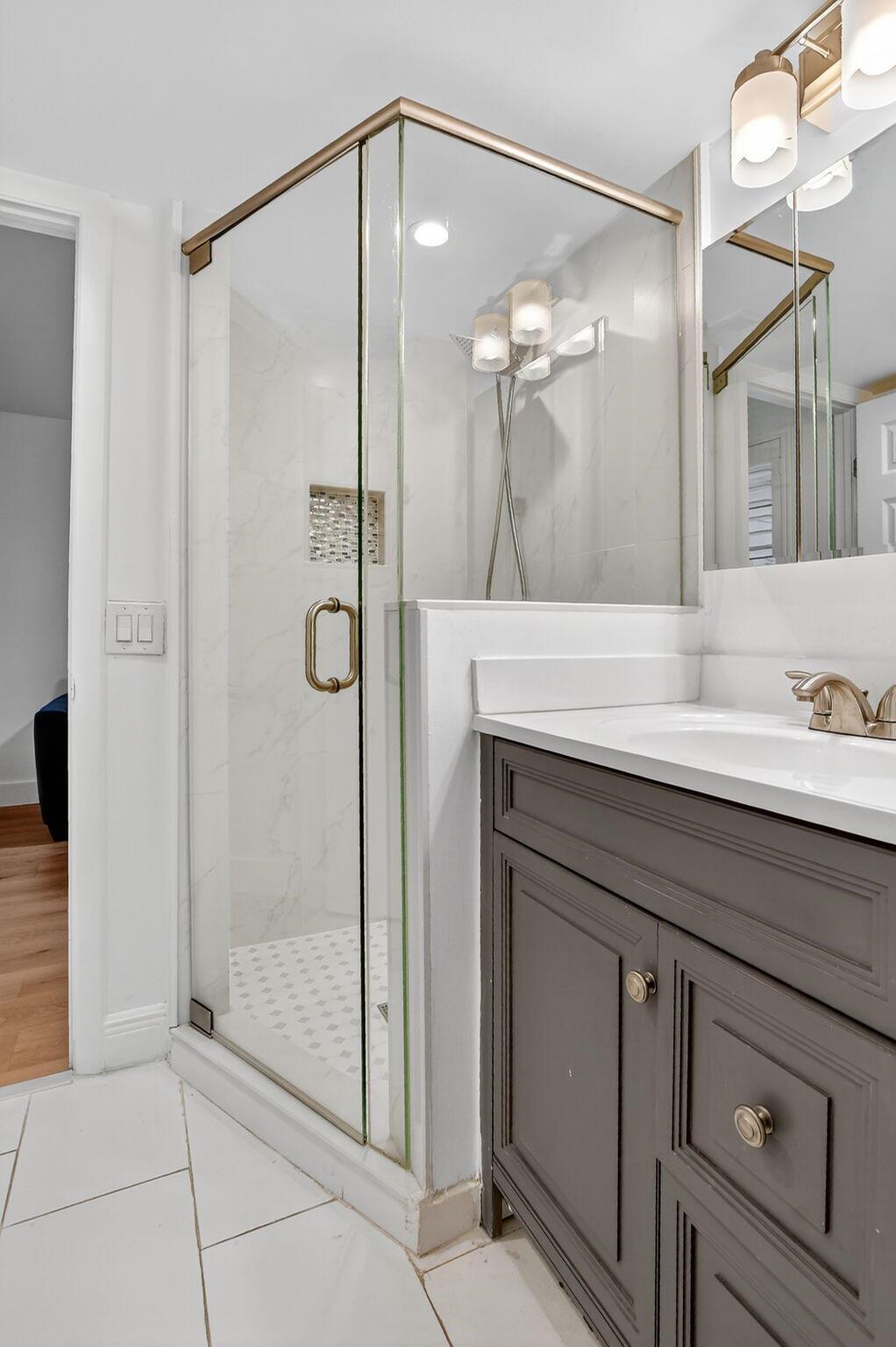 WILDWOOD OF DEER CREEK - Residential Lease