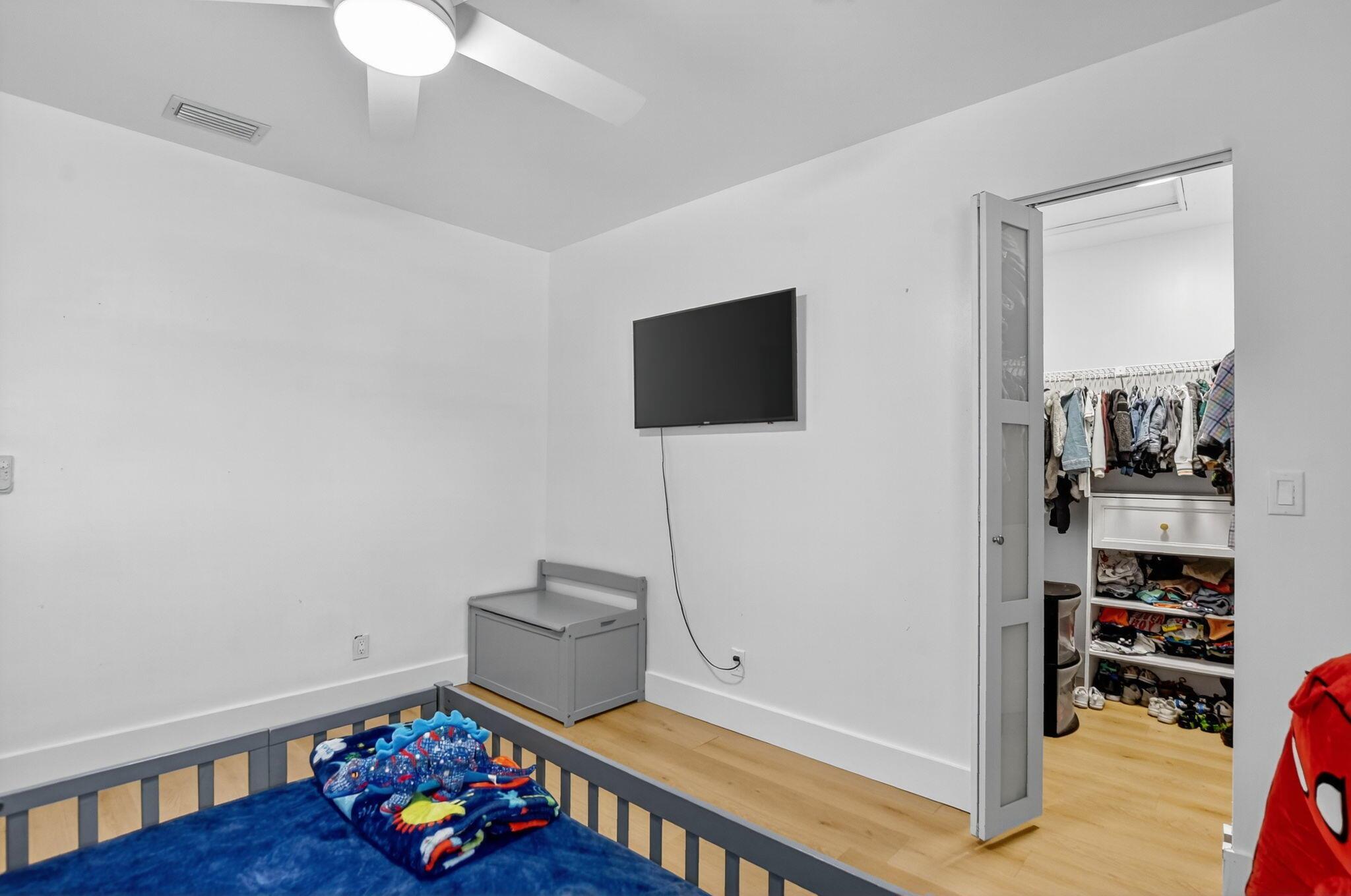 WILDWOOD OF DEER CREEK - Residential Lease