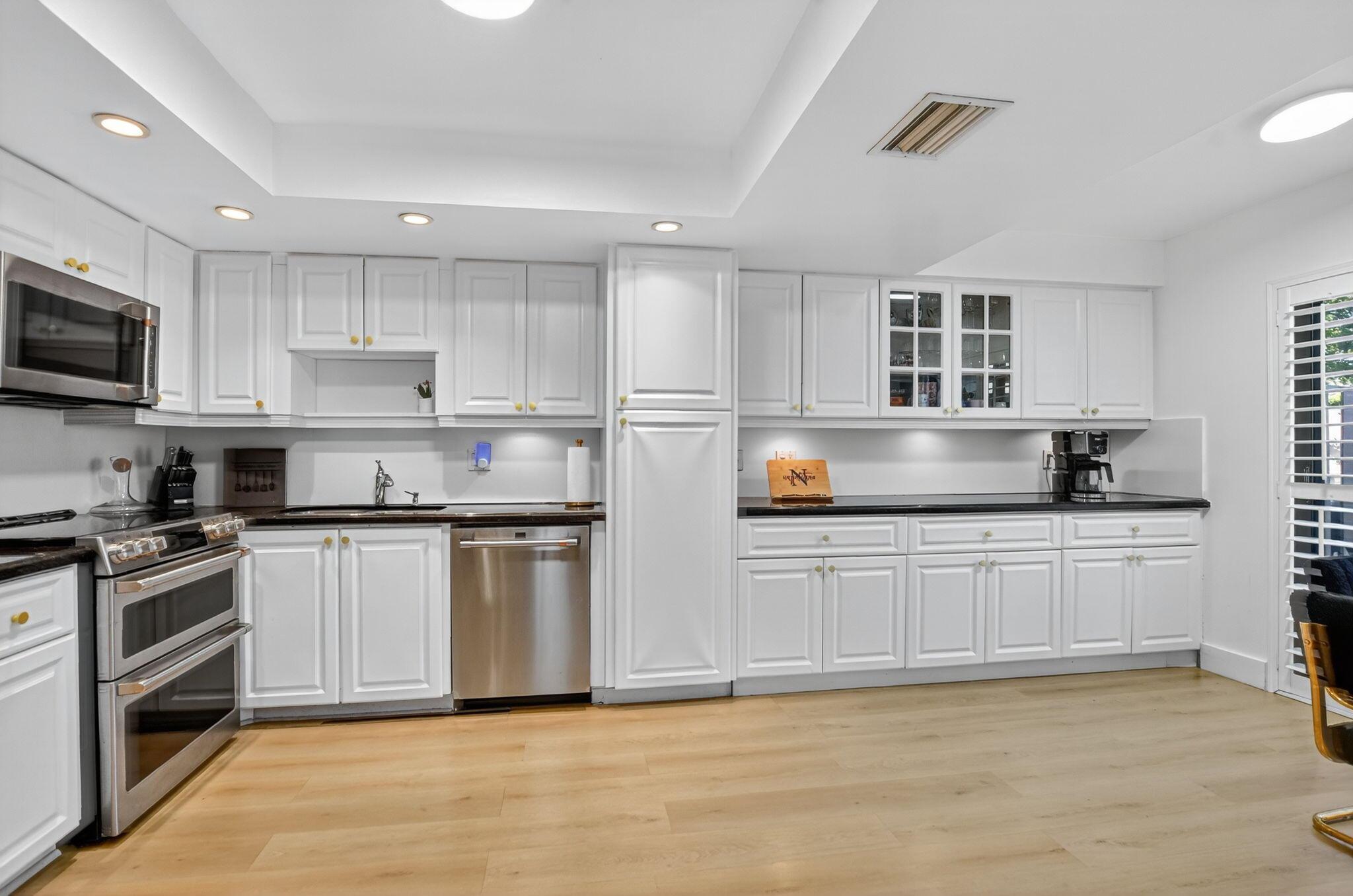 WILDWOOD OF DEER CREEK - Residential Lease