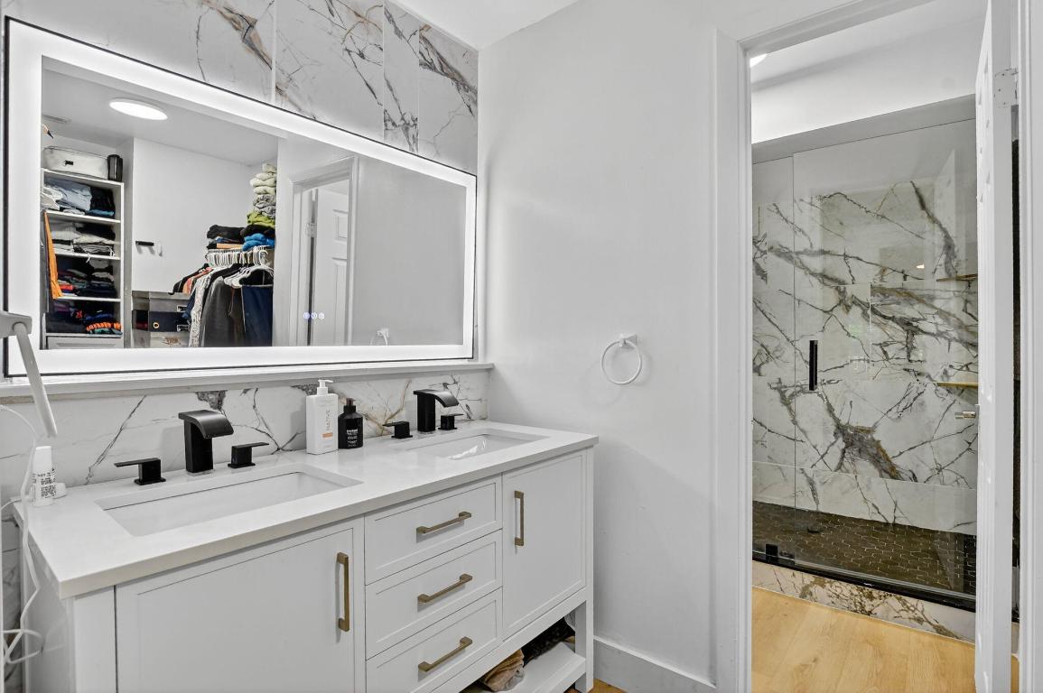 WILDWOOD OF DEER CREEK - Residential Lease