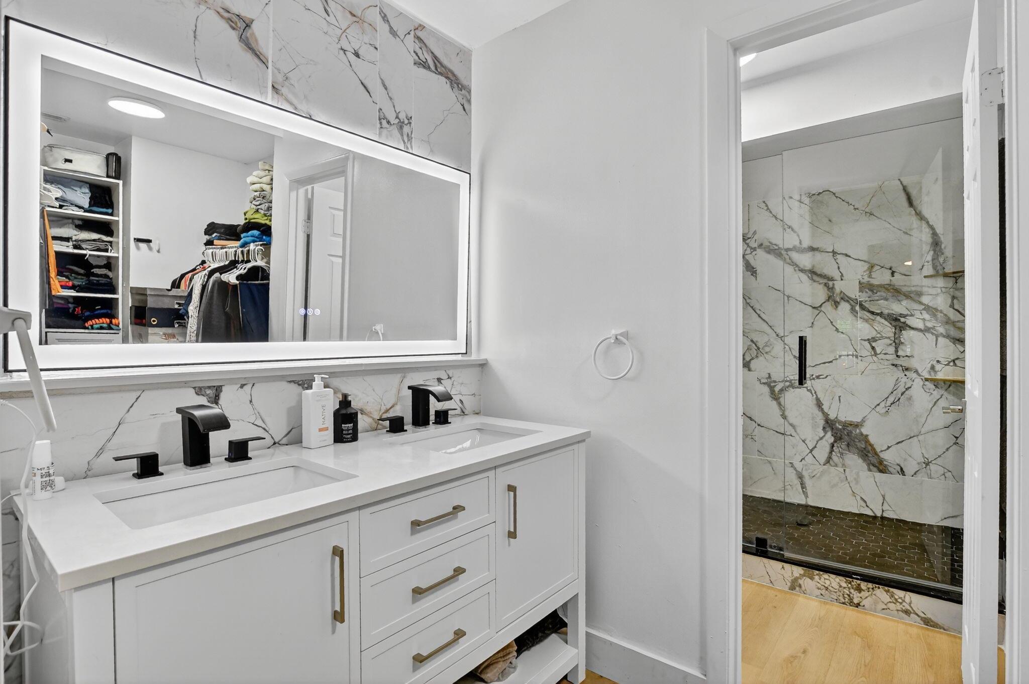 WILDWOOD OF DEER CREEK - Residential Lease