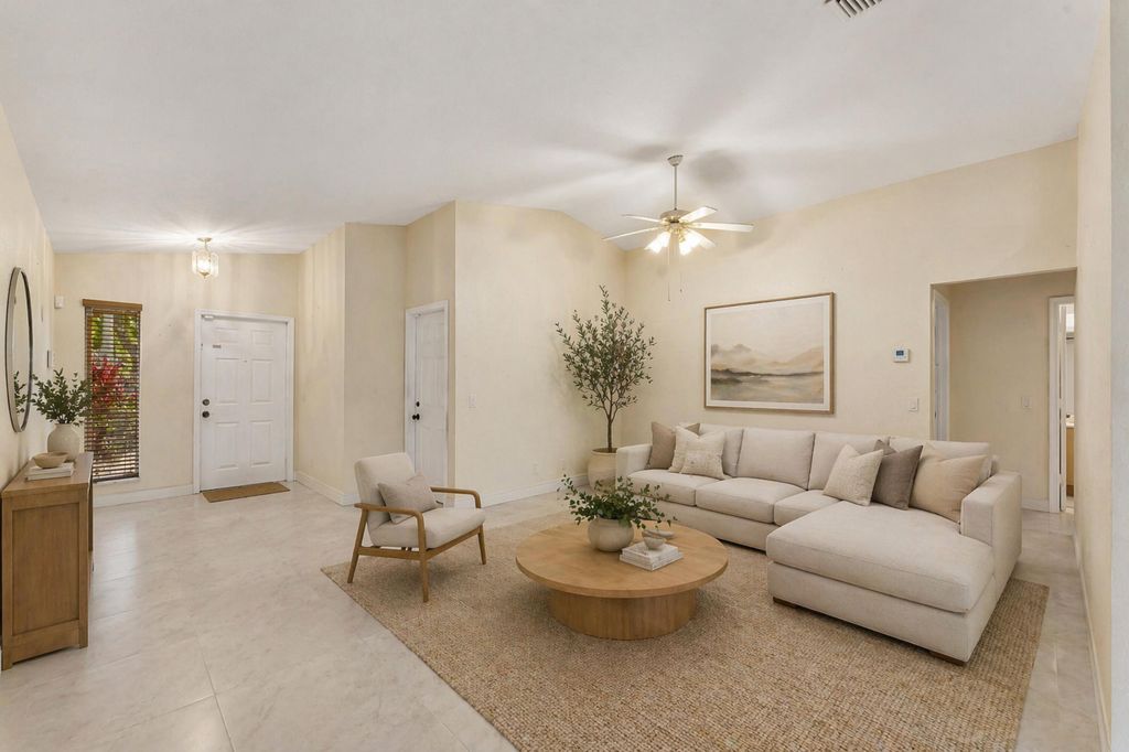 Photo of 1353 Canary Island Drive, Weston, FL 33327 (MLS # B26016200)