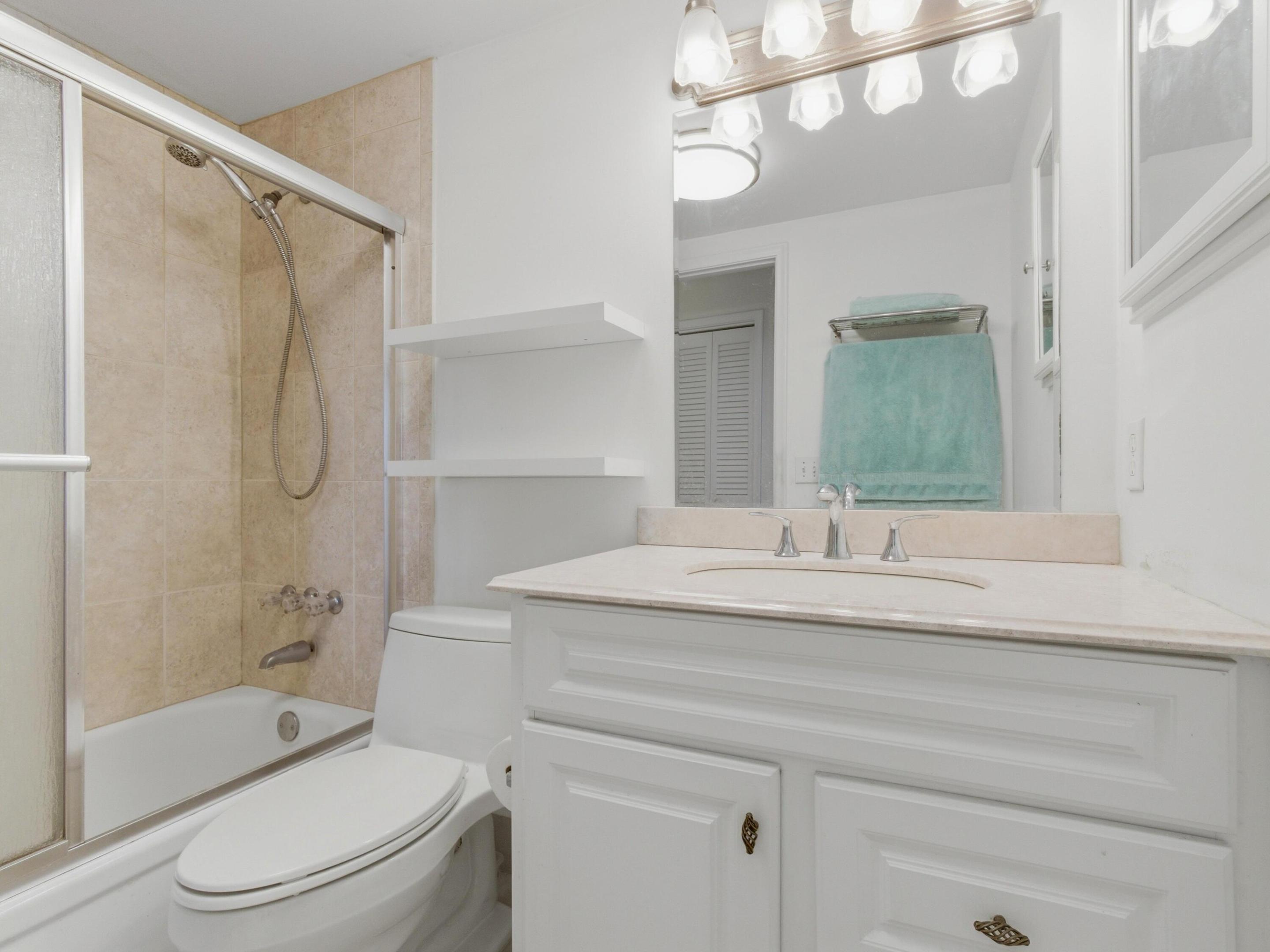 STERLING VILLAGE 480 CONDO - Residential