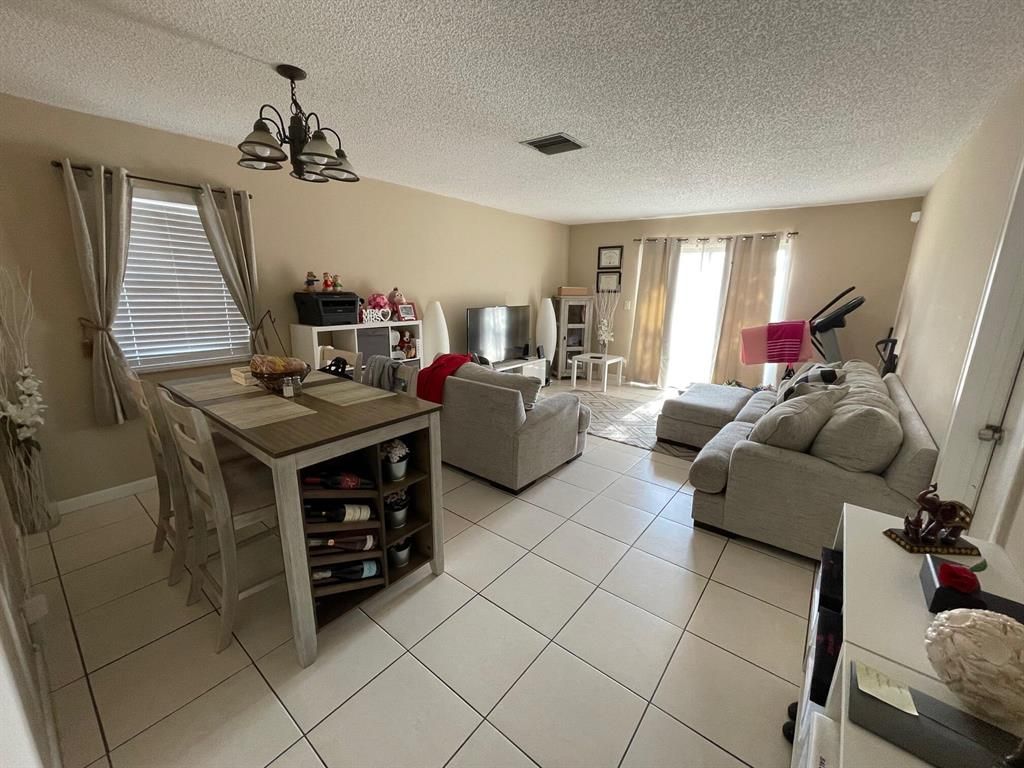 Photo of 3148 N Dixie Highway, Boca Raton, FL 33431 (MLS # R10714747)