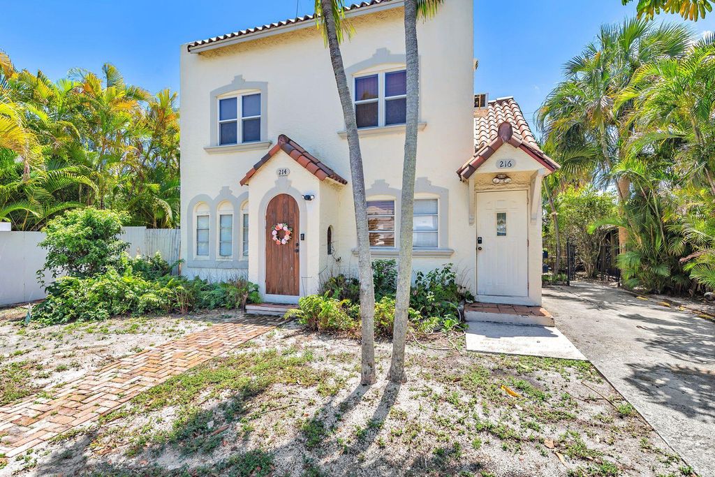 Photo of 214 Conniston Road, West Palm Beach, FL 33405 (MLS # B26024081)