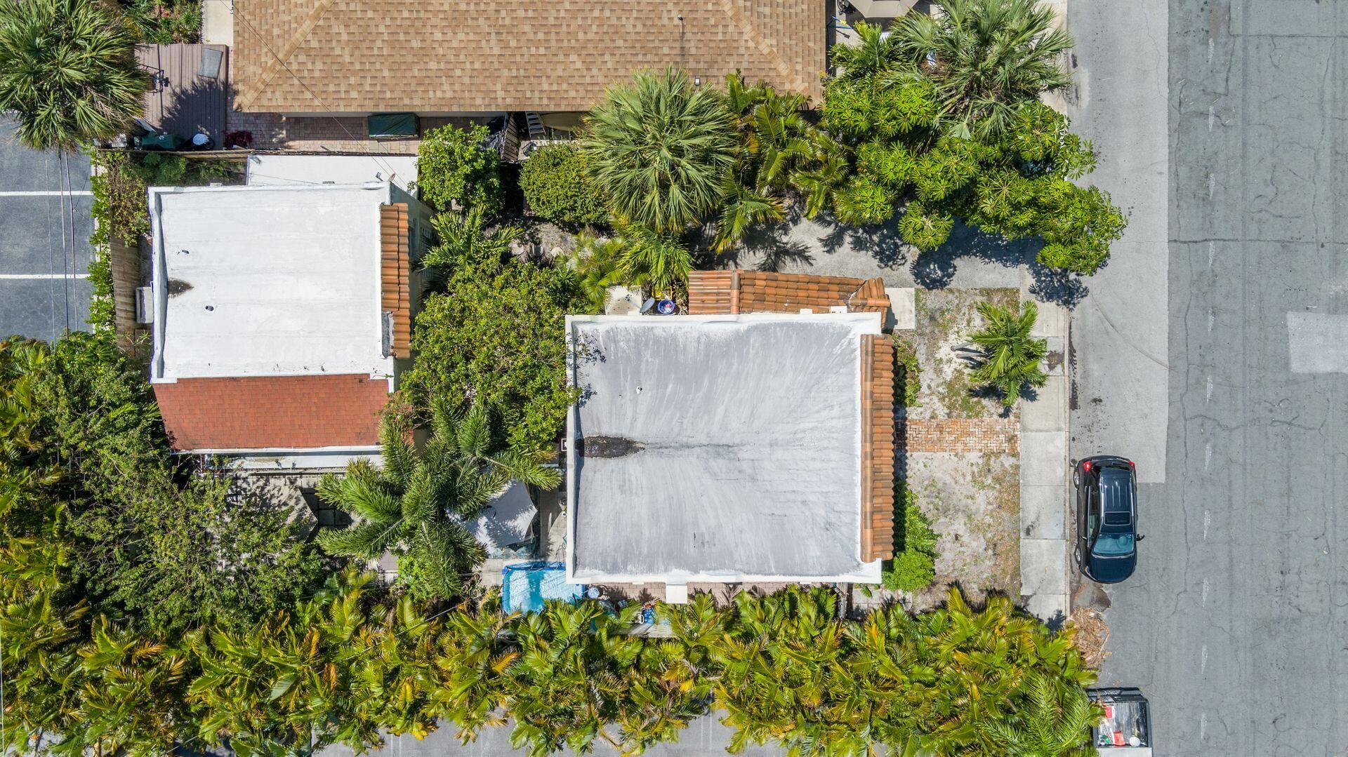 ESTATES OF SOUTH PALM BEACH - Residential Income