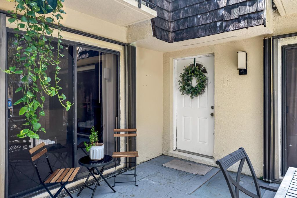 Photo of 144 Lake Arbor Drive, Palm Springs, FL 33461 (MLS # R10912833)