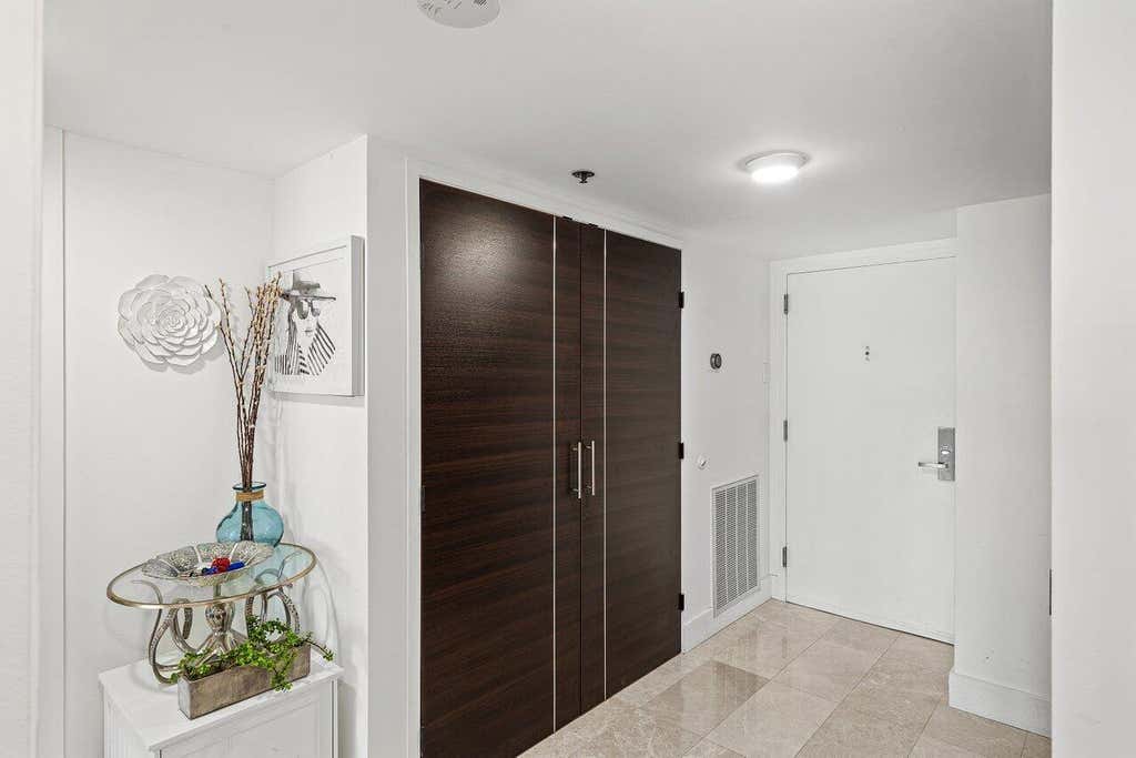 Photo of 901 E Camino Real #1c, Boca Raton, FL 33432 (MLS # B26042755)