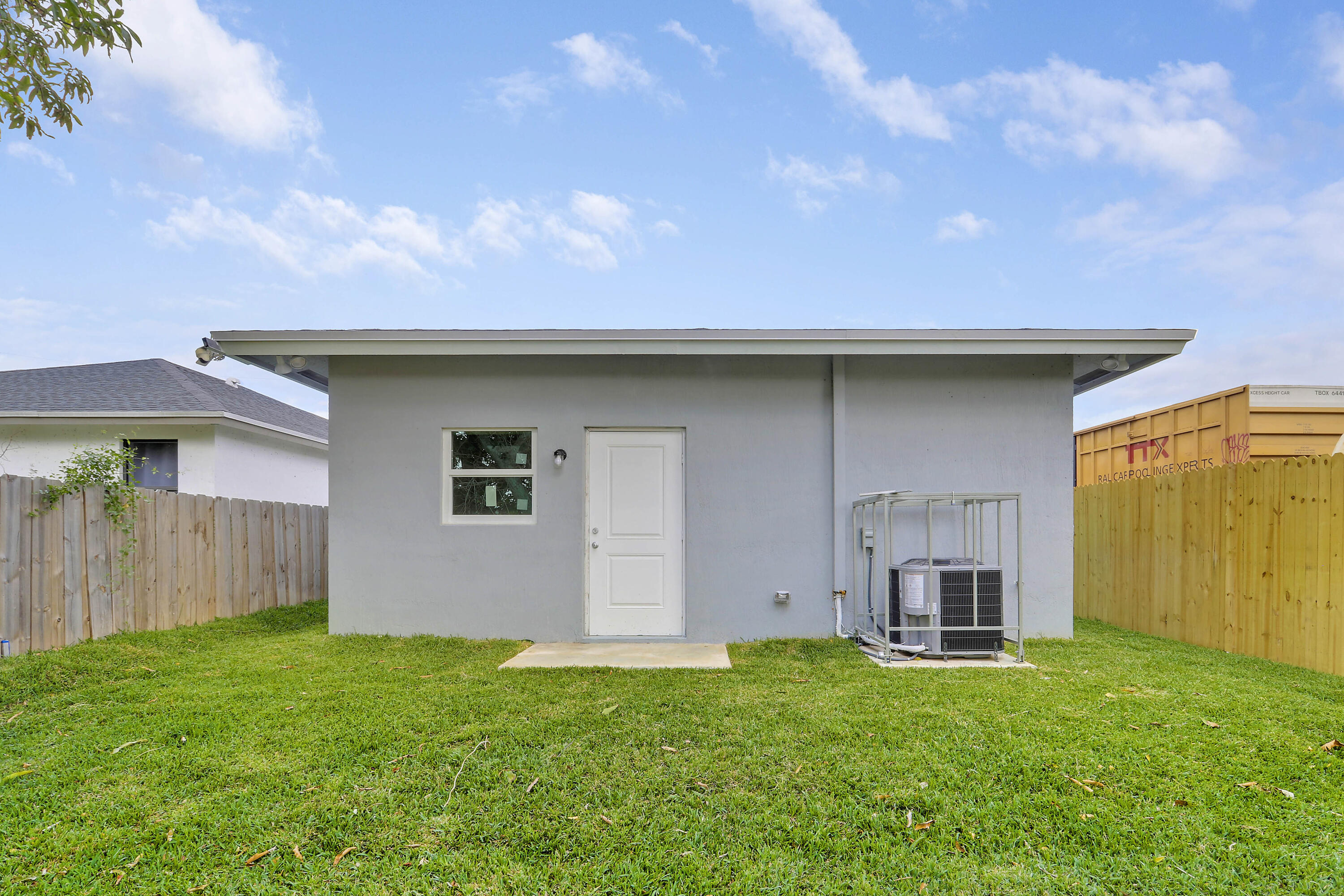 WASHINGTON HEIGHTS - Residential