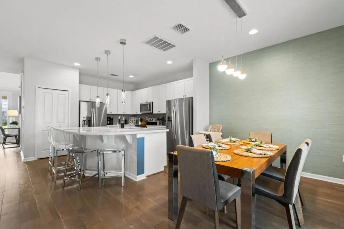 SONOMA RESORT AT TAPESTRY PH 1 - Residential