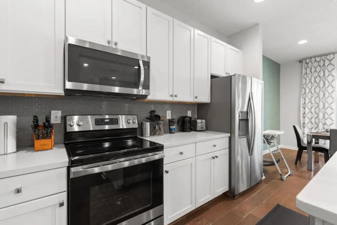 SONOMA RESORT AT TAPESTRY PH 1 - Residential