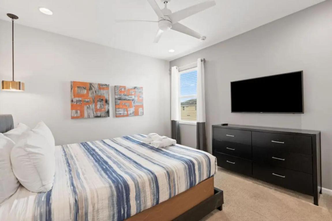 SONOMA RESORT AT TAPESTRY PH 1 - Residential