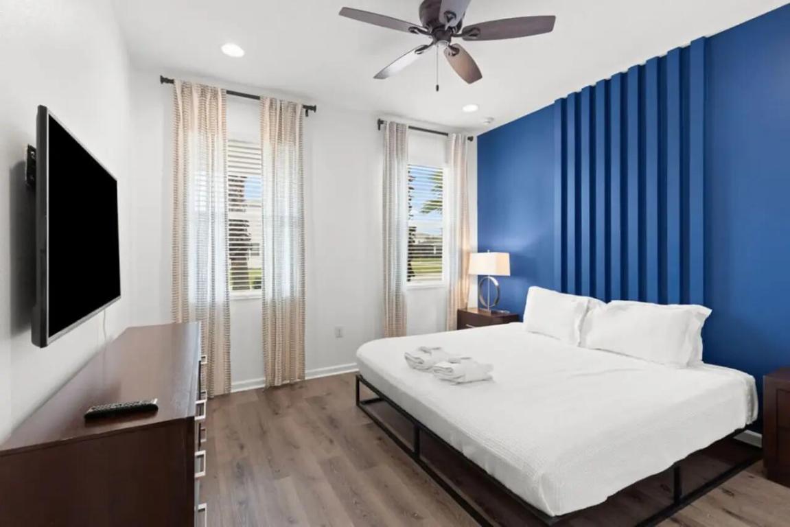 SONOMA RESORT AT TAPESTRY PH 1 - Residential