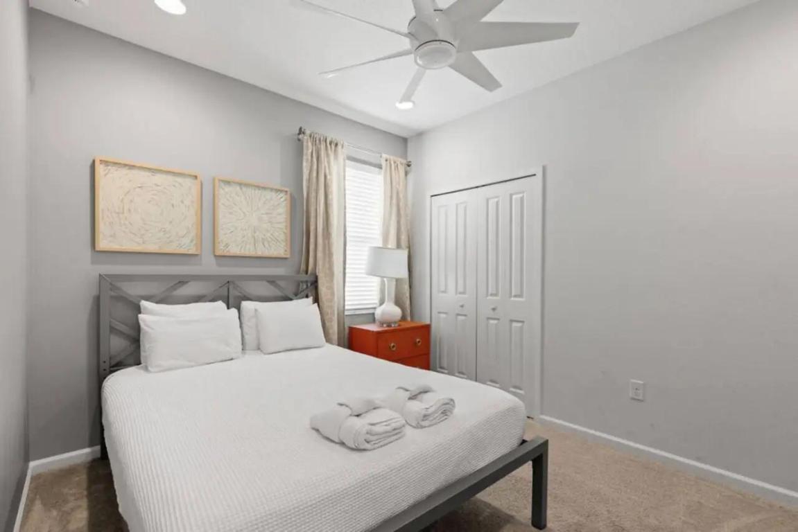 SONOMA RESORT AT TAPESTRY PH 1 - Residential