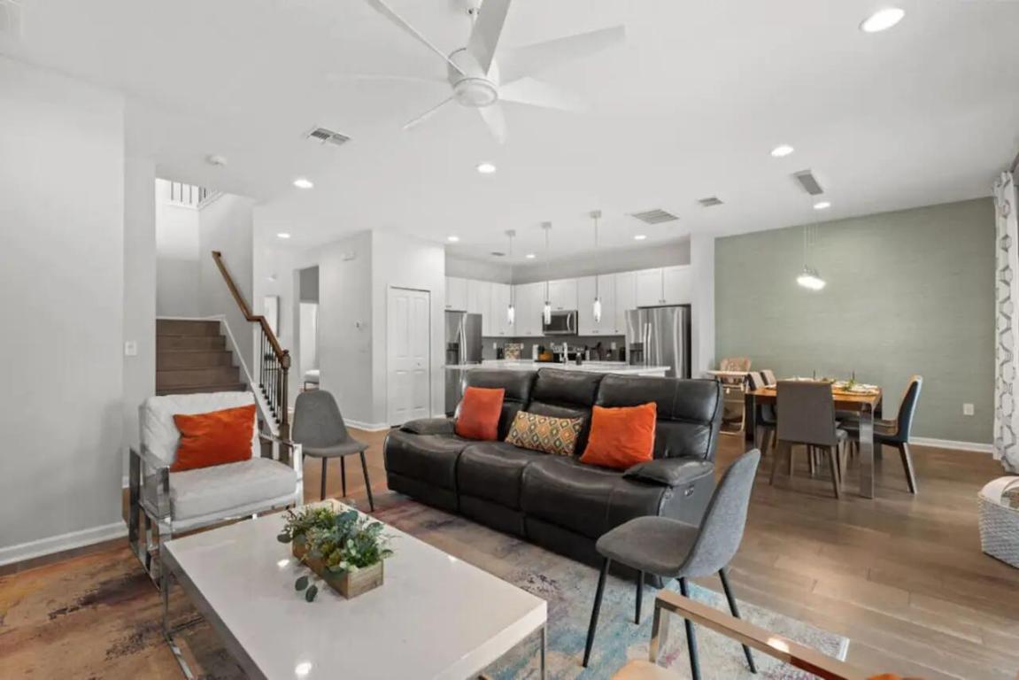 SONOMA RESORT AT TAPESTRY PH 1 - Residential