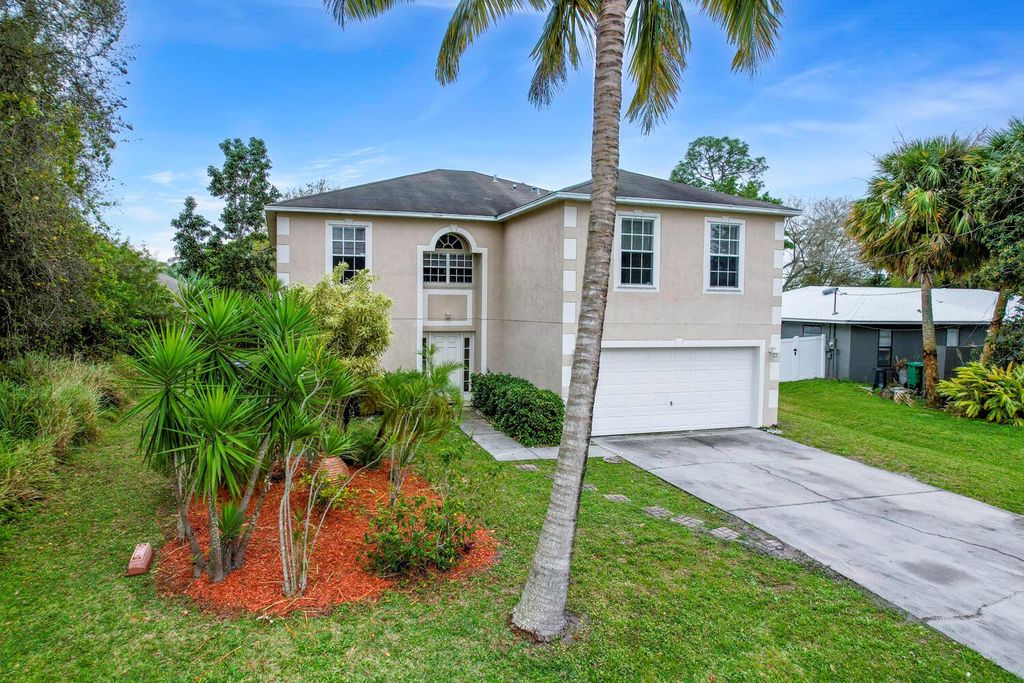 Photo of 775 SW Alton Circle, Port Saint Lucie, FL 34953 (MLS # R10962022)