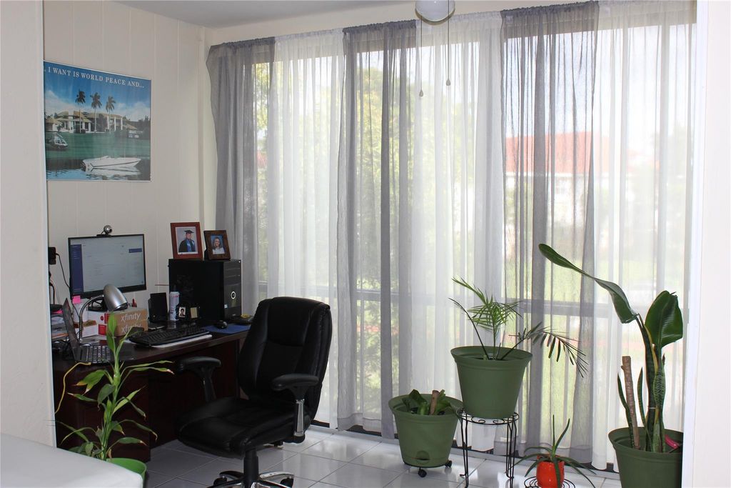 Photo of 3660 Inverrary Drive #3V, Lauderhill, FL 33319 (MLS # F10435377)