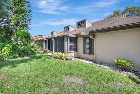 A home in Lake Worth