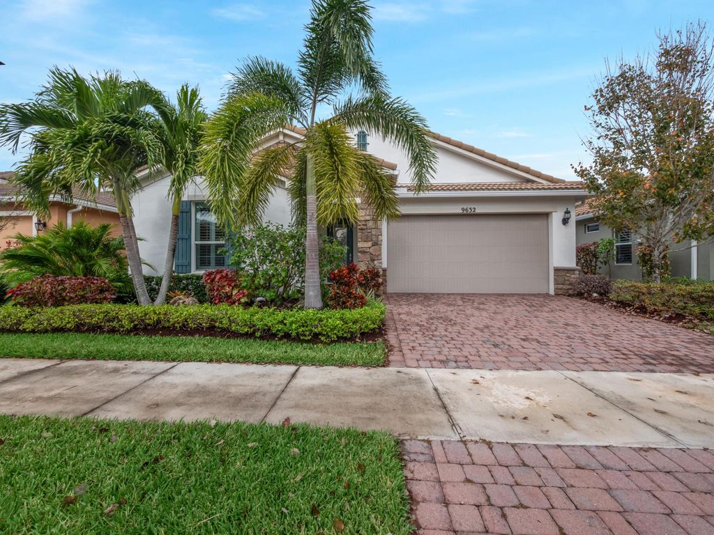 Photo of 9632 SW Royal Poinciana Drive, Port Saint Lucie, FL 34987 (MLS # R10945117)