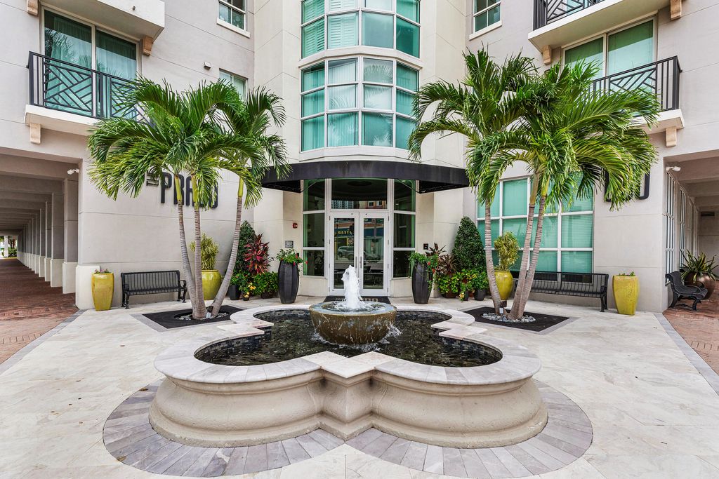 Photo of 600 S Dixie Highway #735, West Palm Beach, FL 33401 (MLS # R11163237)