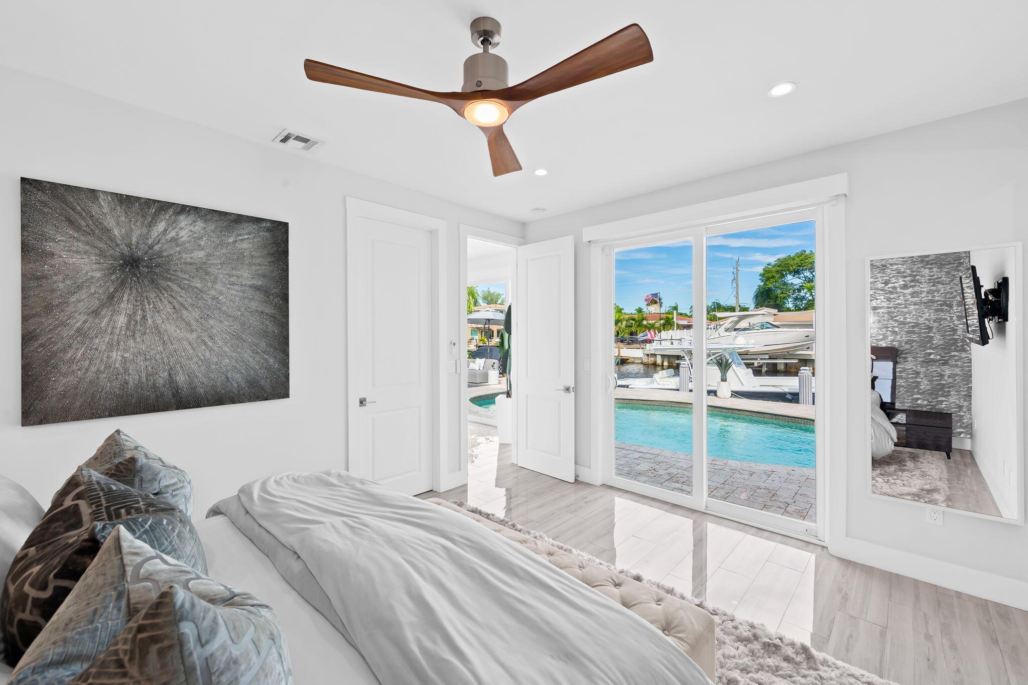 POMPANO ISLES - Residential