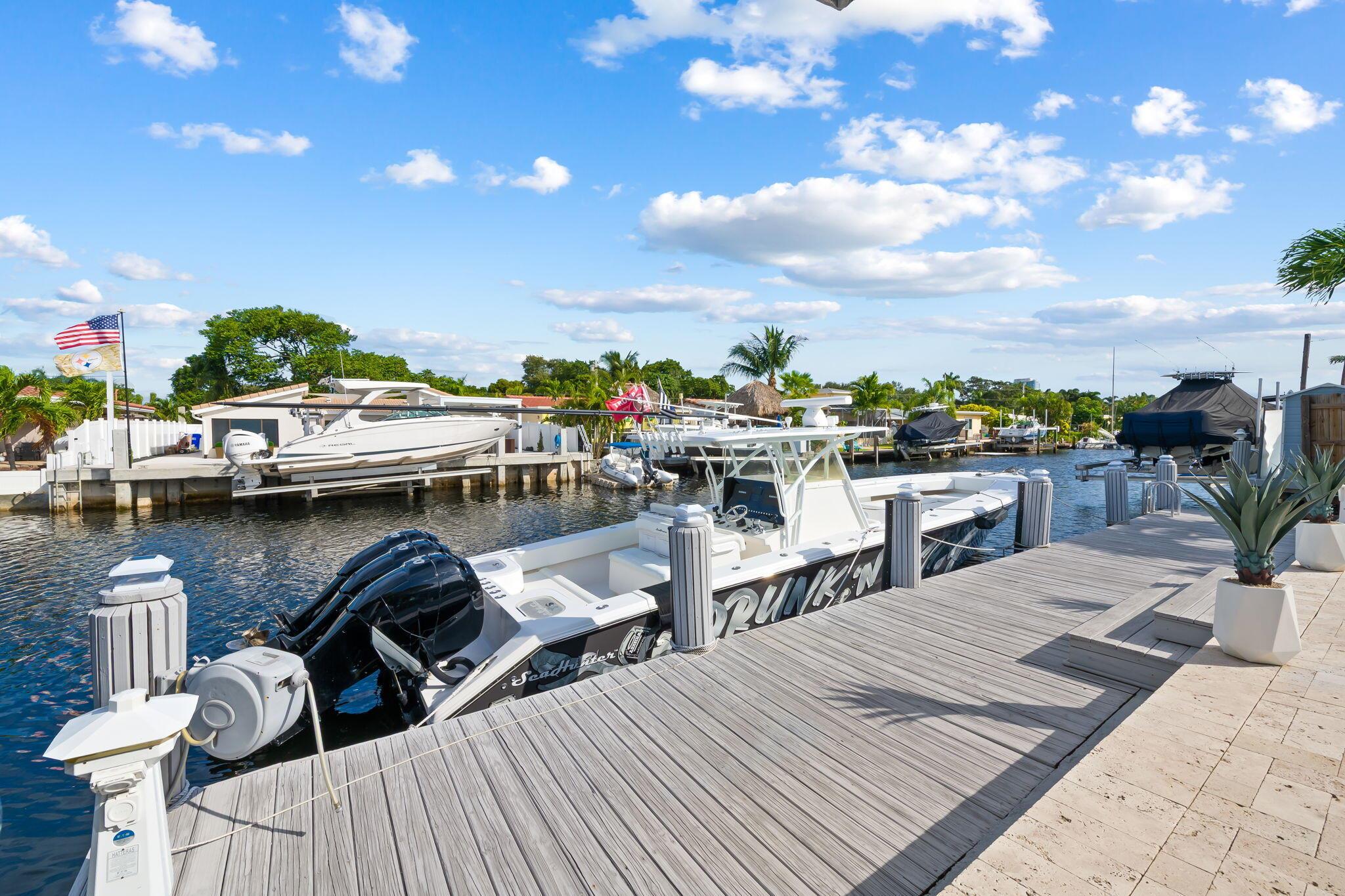 POMPANO ISLES - Residential