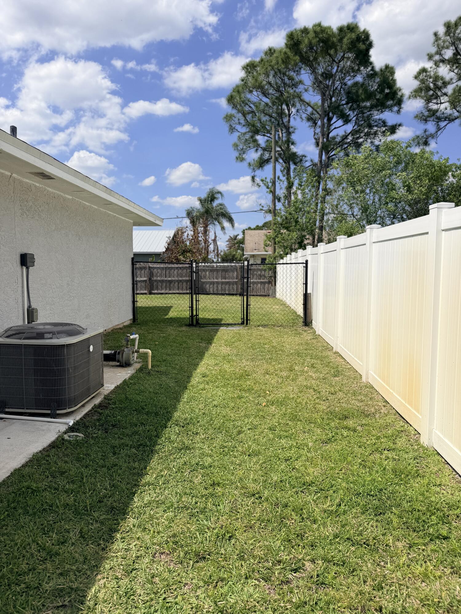 PORT ST LUCIE SECTION 18 - Residential