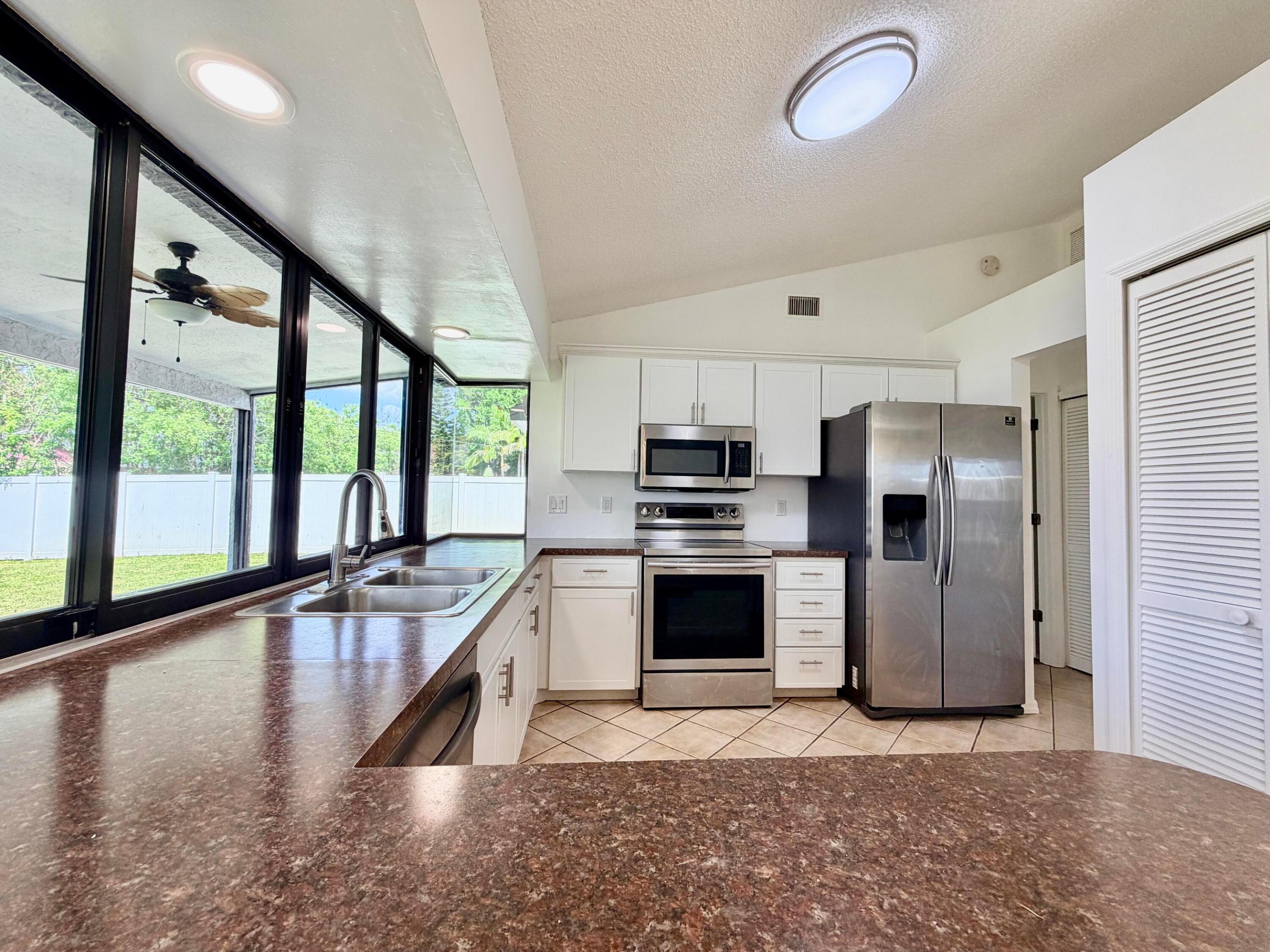 PORT ST LUCIE SECTION 18 - Residential
