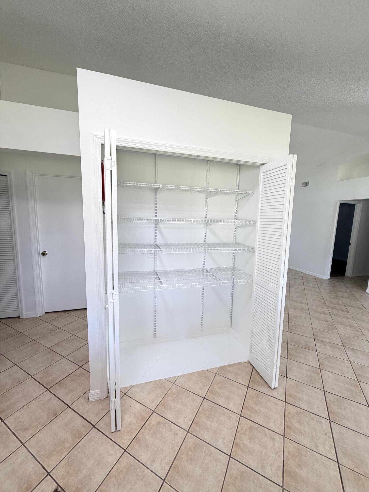 PORT ST LUCIE SECTION 18 - Residential