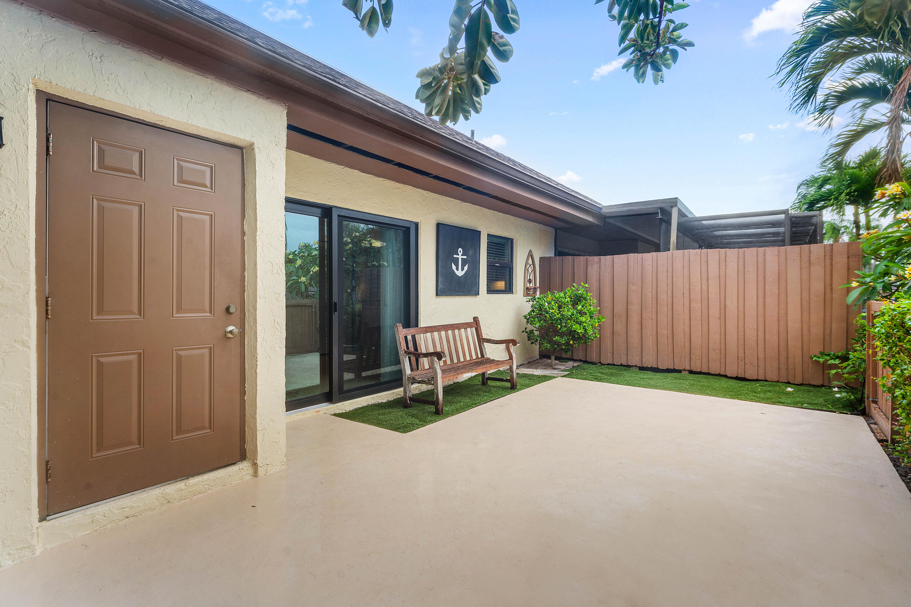 11122 Curry Drive