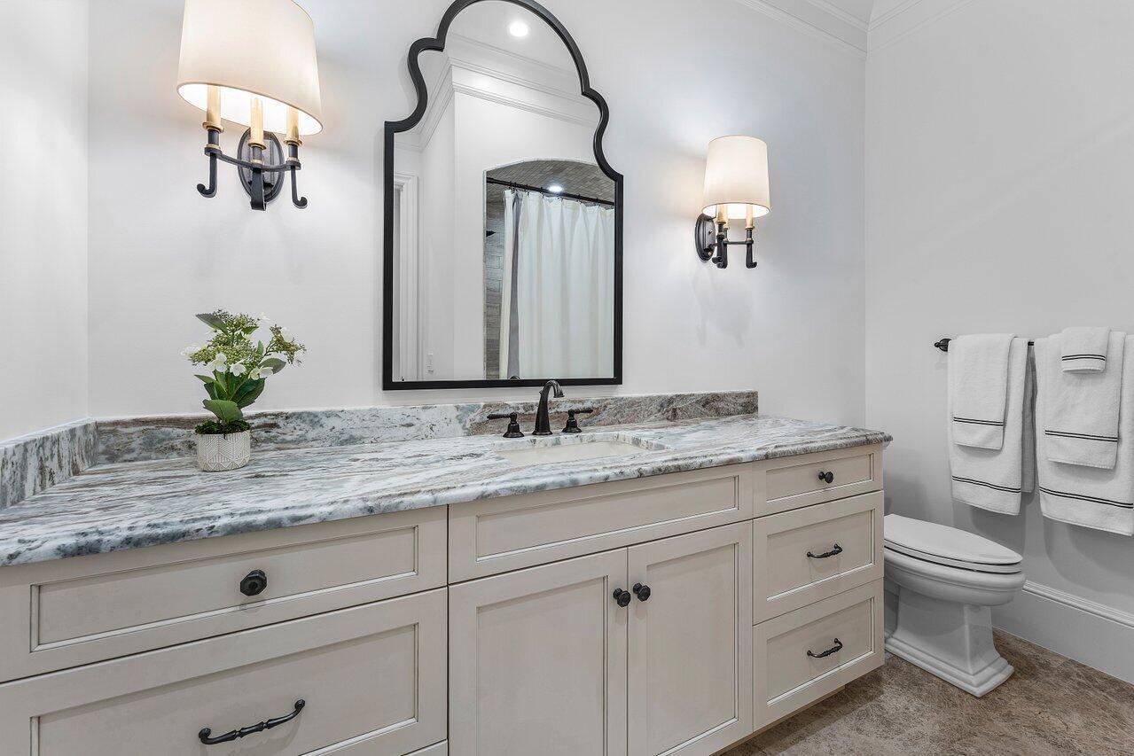 SAILFISH POINT - Residential