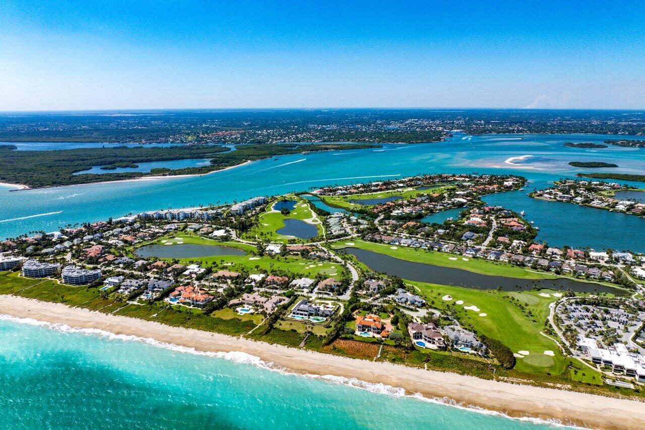 SAILFISH POINT - Residential