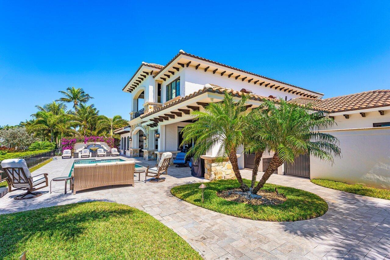 SAILFISH POINT - Residential
